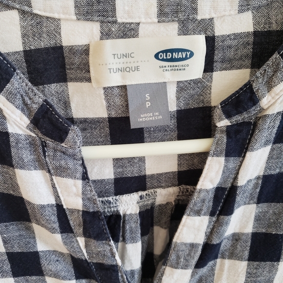 Old Navy blue/white plaid button down tunic - Picture 3 of 5